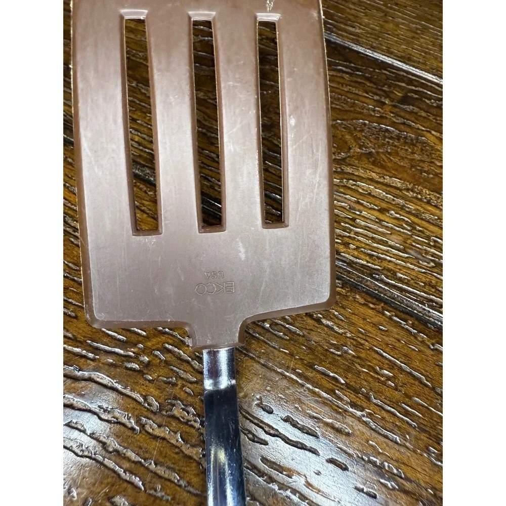 Vintage EKCO USA Slotted Turner Spatula Kitchen Utensil Baking Cooking Tool
